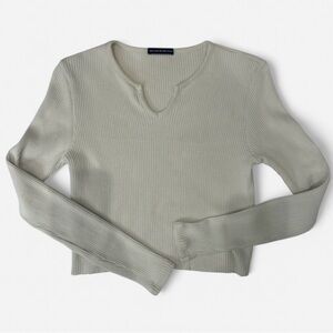 Brandy Melville Ribbed Long Sleeve Top – Cream/White – One Size